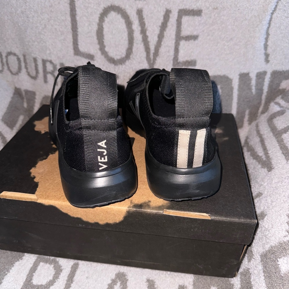 Rick Owens x Veja Low-Top Sock Men's Black Sneakers Size 8 NWT